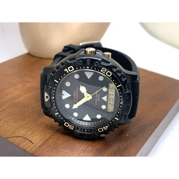 Casio Men's Watch AQ-110 Quartz Analog Digital Alarm 44mm 740 Black Rubber USED - Picture 8 of 14